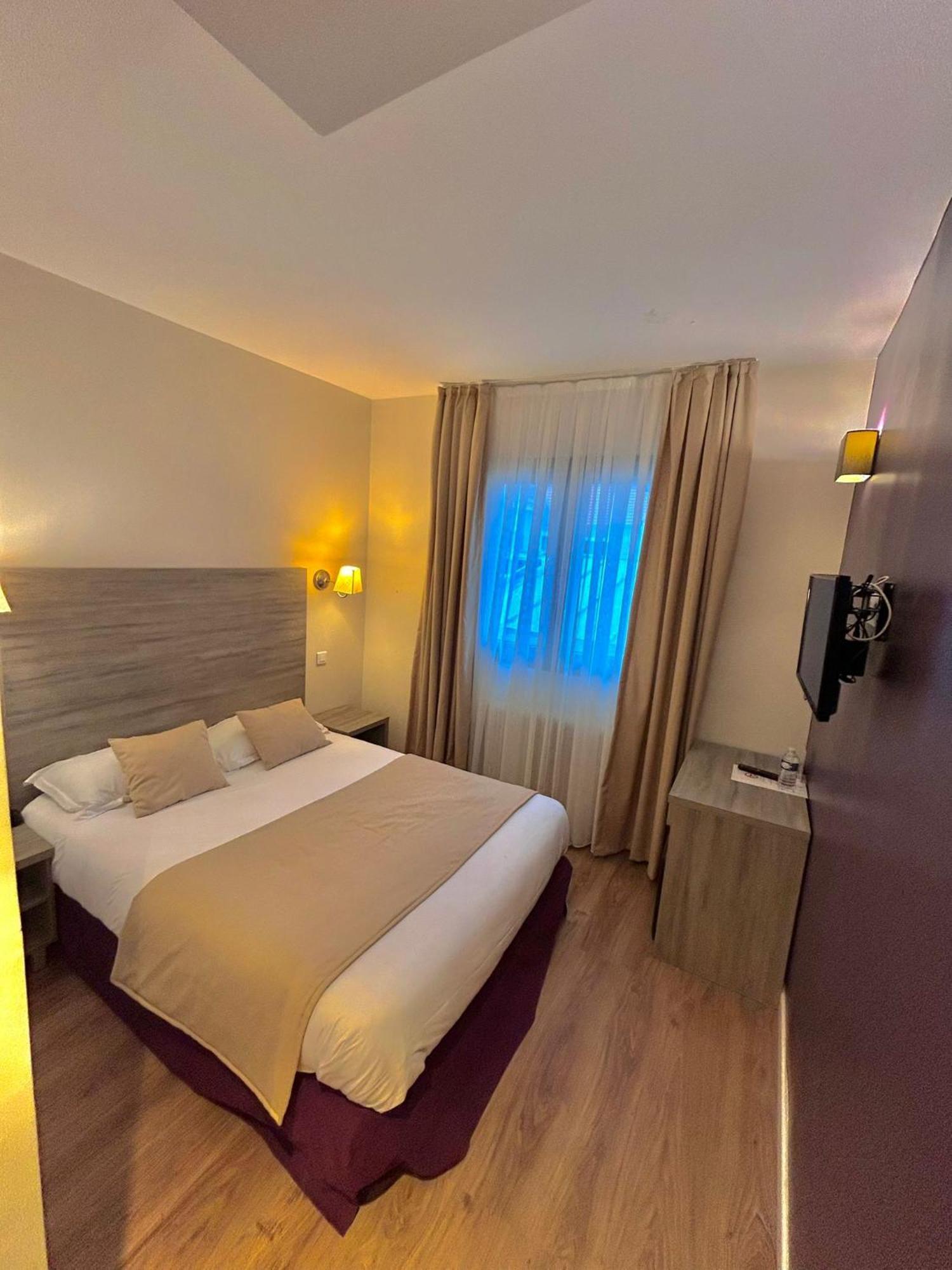 Thoiry Etoile Lodge Zewnętrze zdjęcie