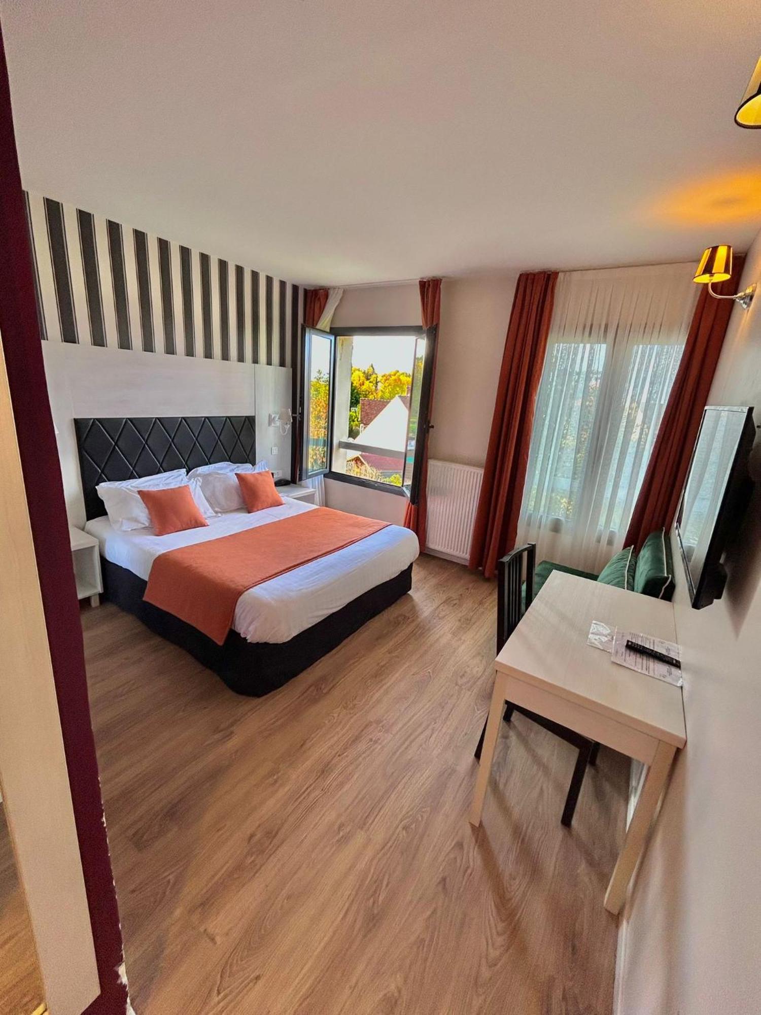 Thoiry Etoile Lodge Zewnętrze zdjęcie